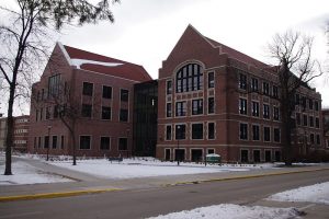 Universidad Dakota
