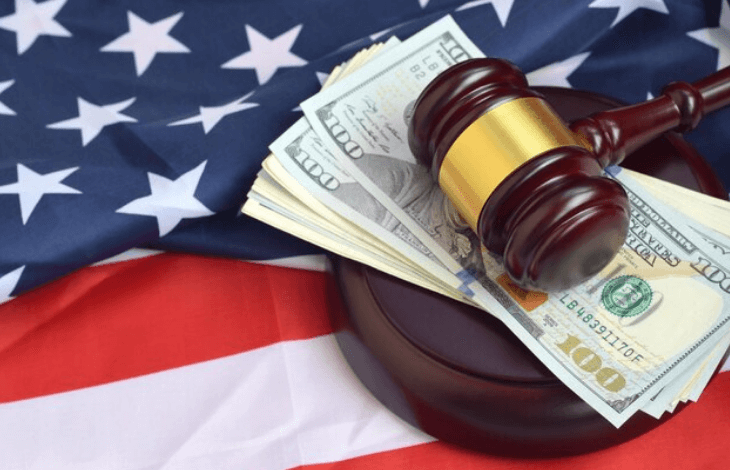 Jueces ganan más dinero USA