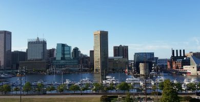 ciudades que te pagan por vivir ahí EEUU